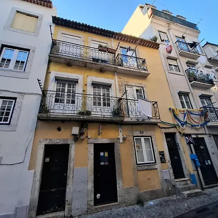 • Downtown • Walkable • Balcony Διαμέρισμα *